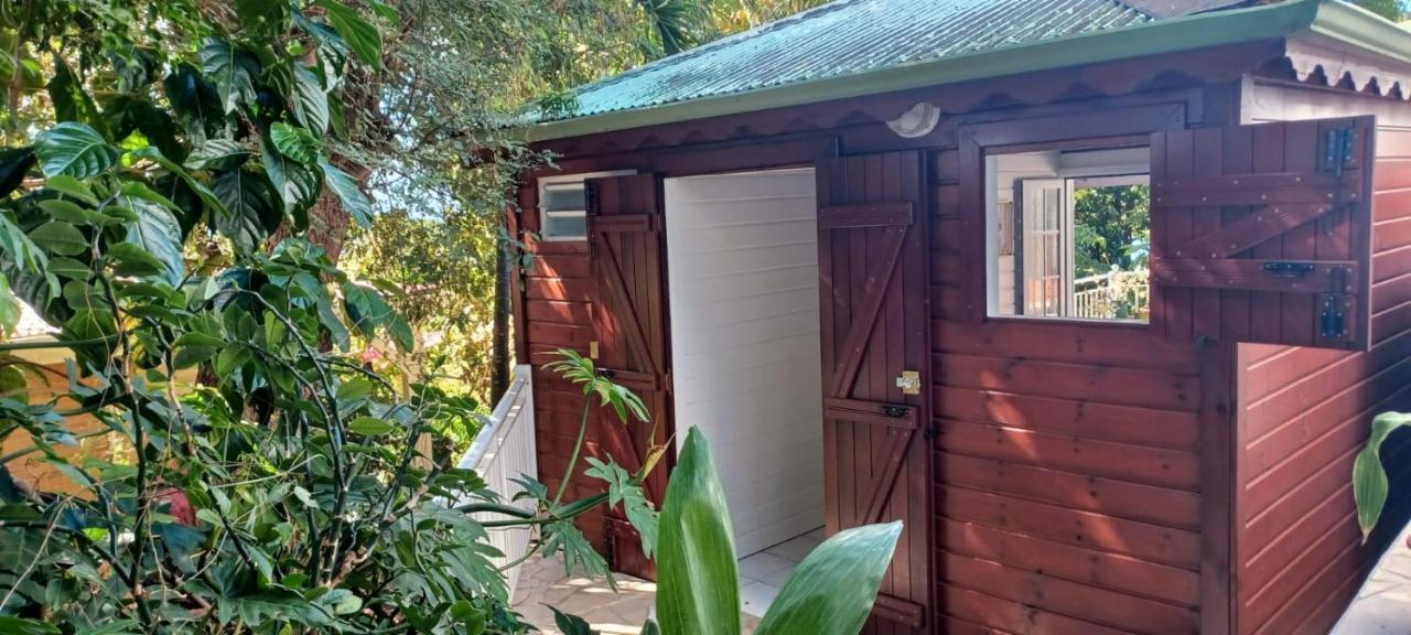 Gite Mamour - Charmant Petit Bungalow A Decouvrir Baillif Εξωτερικό φωτογραφία